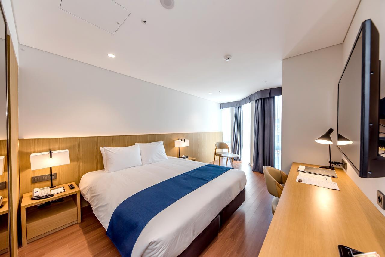 โรงแรมซิริอุส 4* เมืองเชจู
